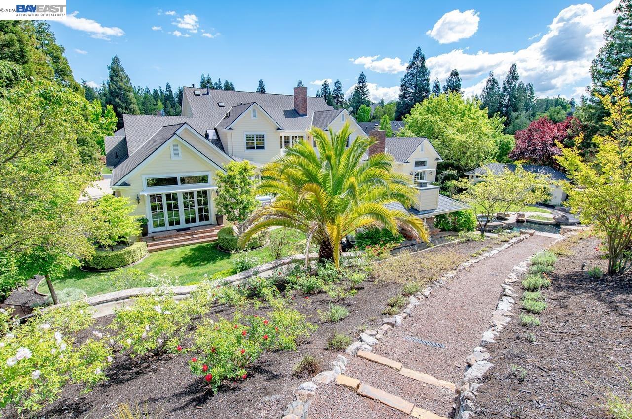 862 Gray Fox Cir