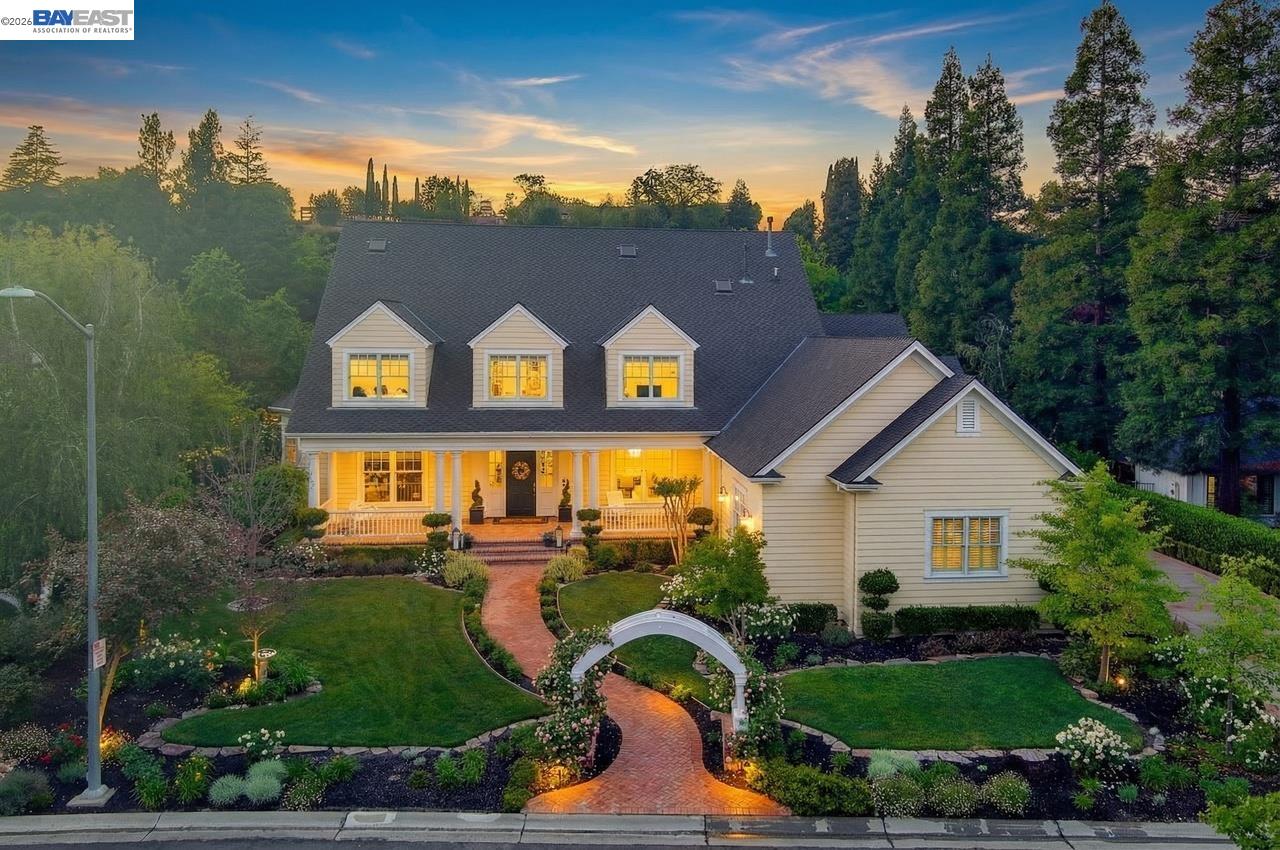 862 Gray Fox Cir