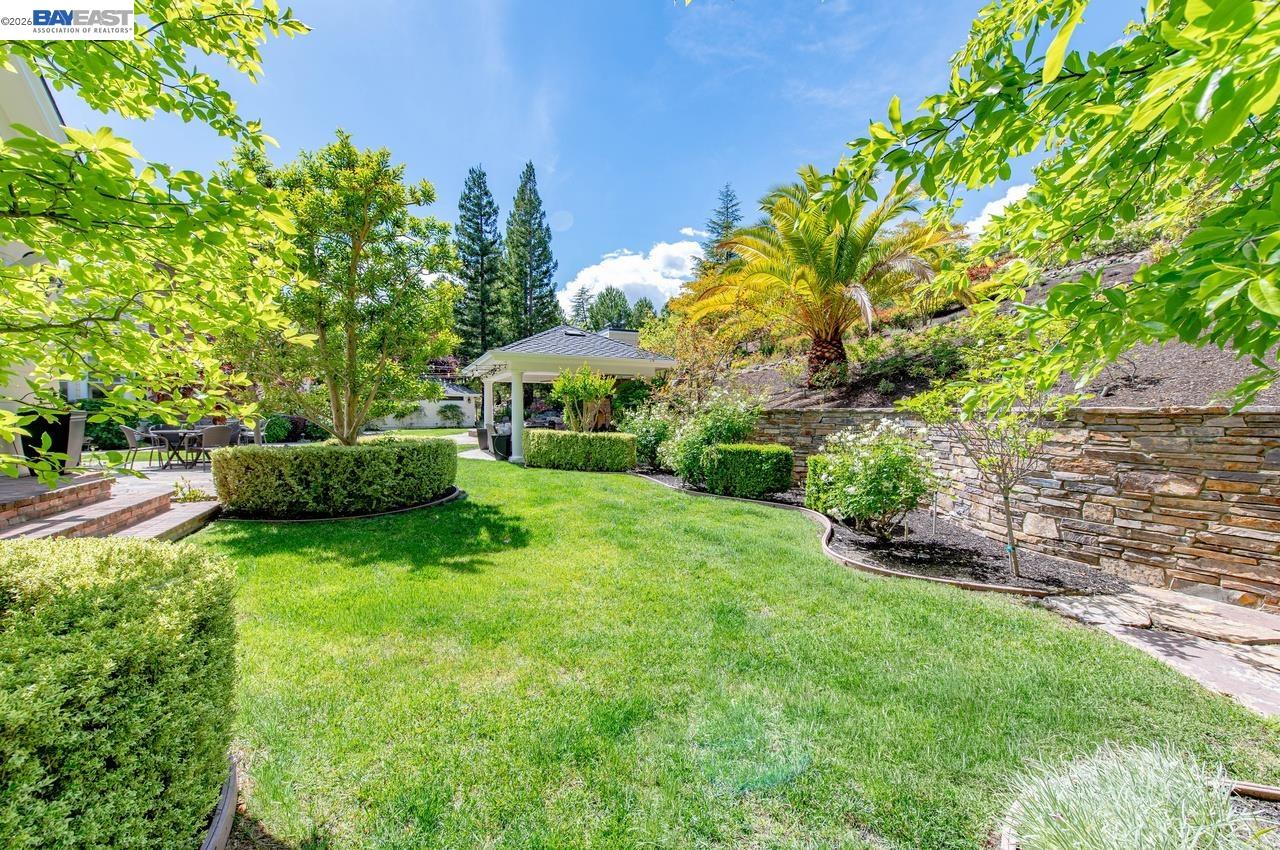 862 Gray Fox Cir