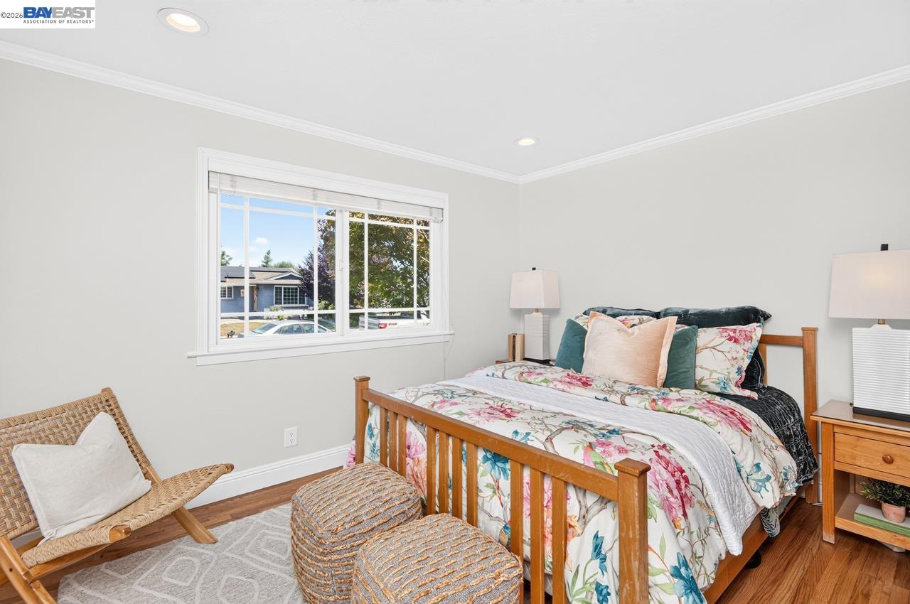 6252 Robin Ct