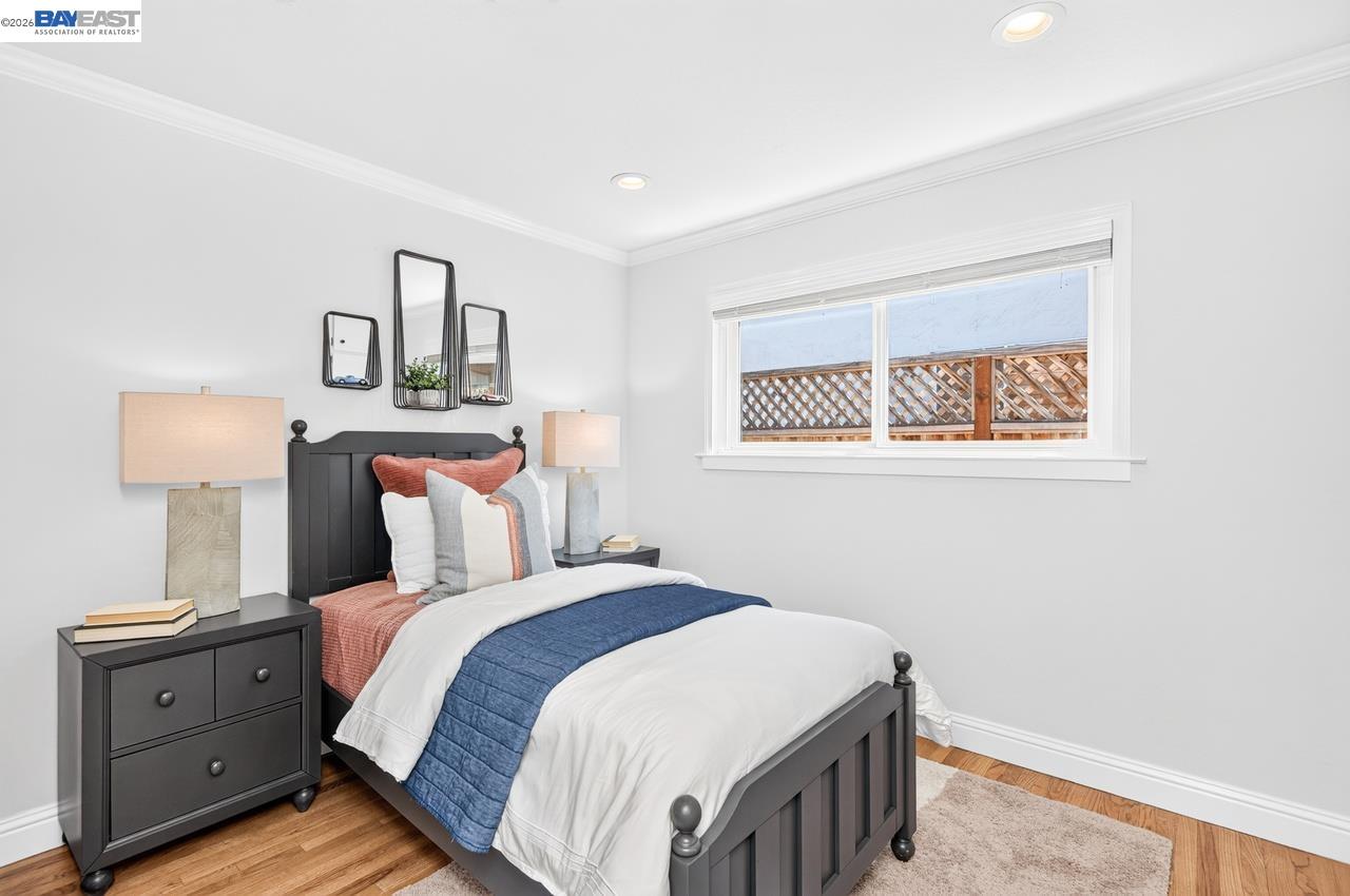 6252 Robin Ct