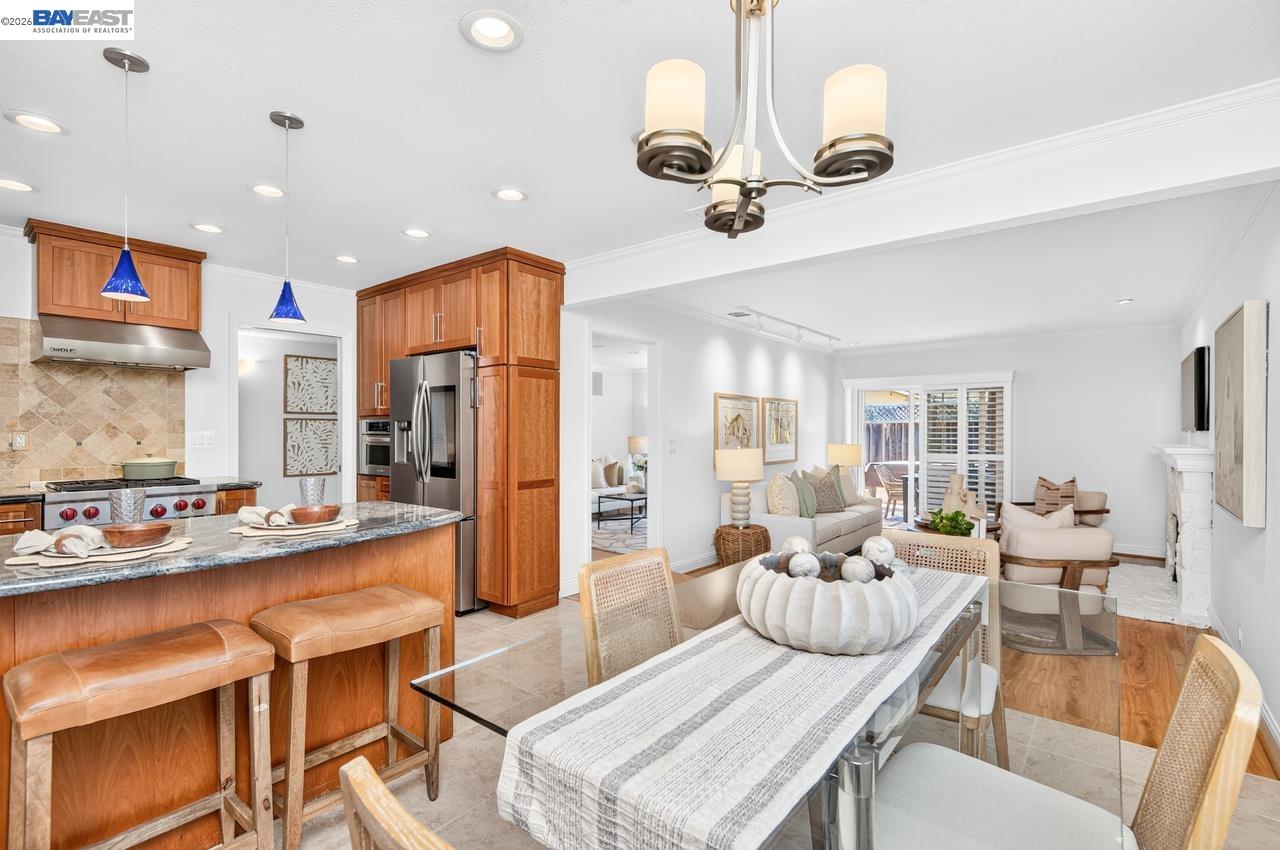 6252 Robin Ct