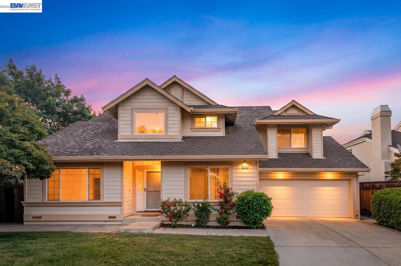 282 Del Valle Ct