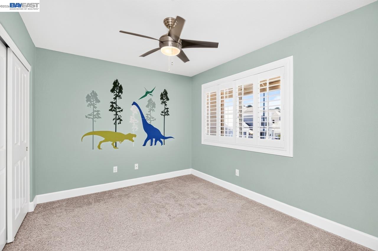 282 Del Valle Ct
