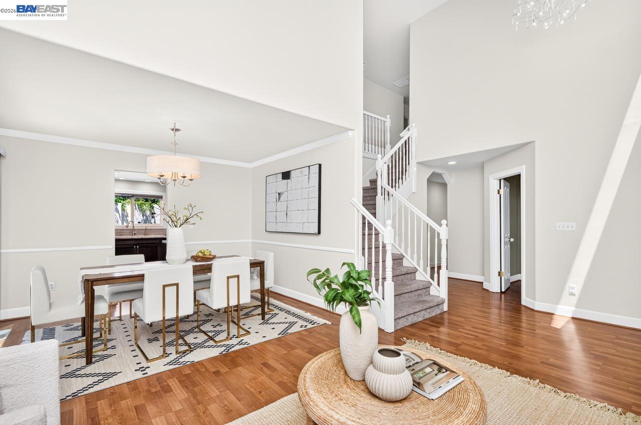 282 Del Valle Ct