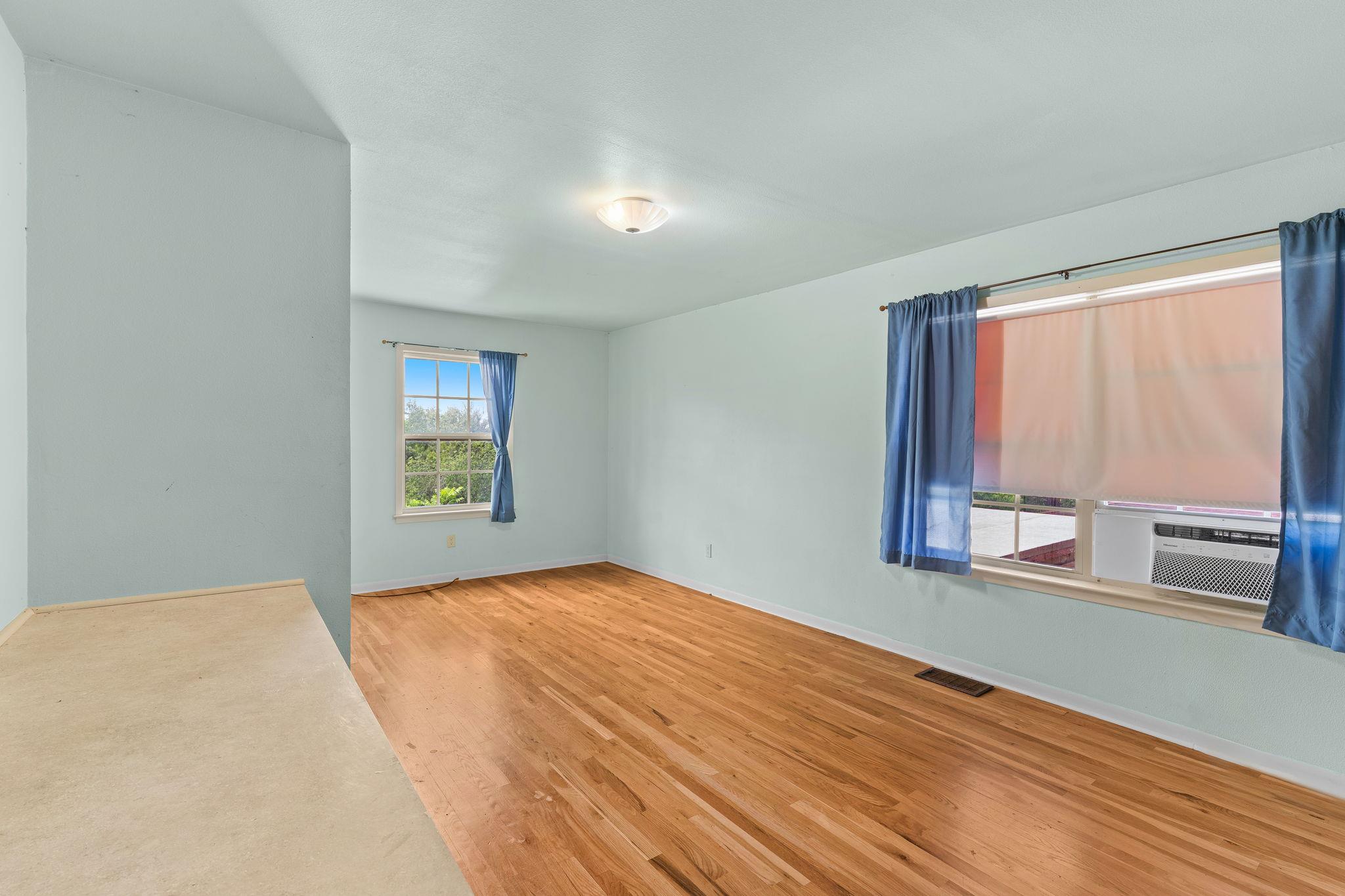609 Oakhill DR