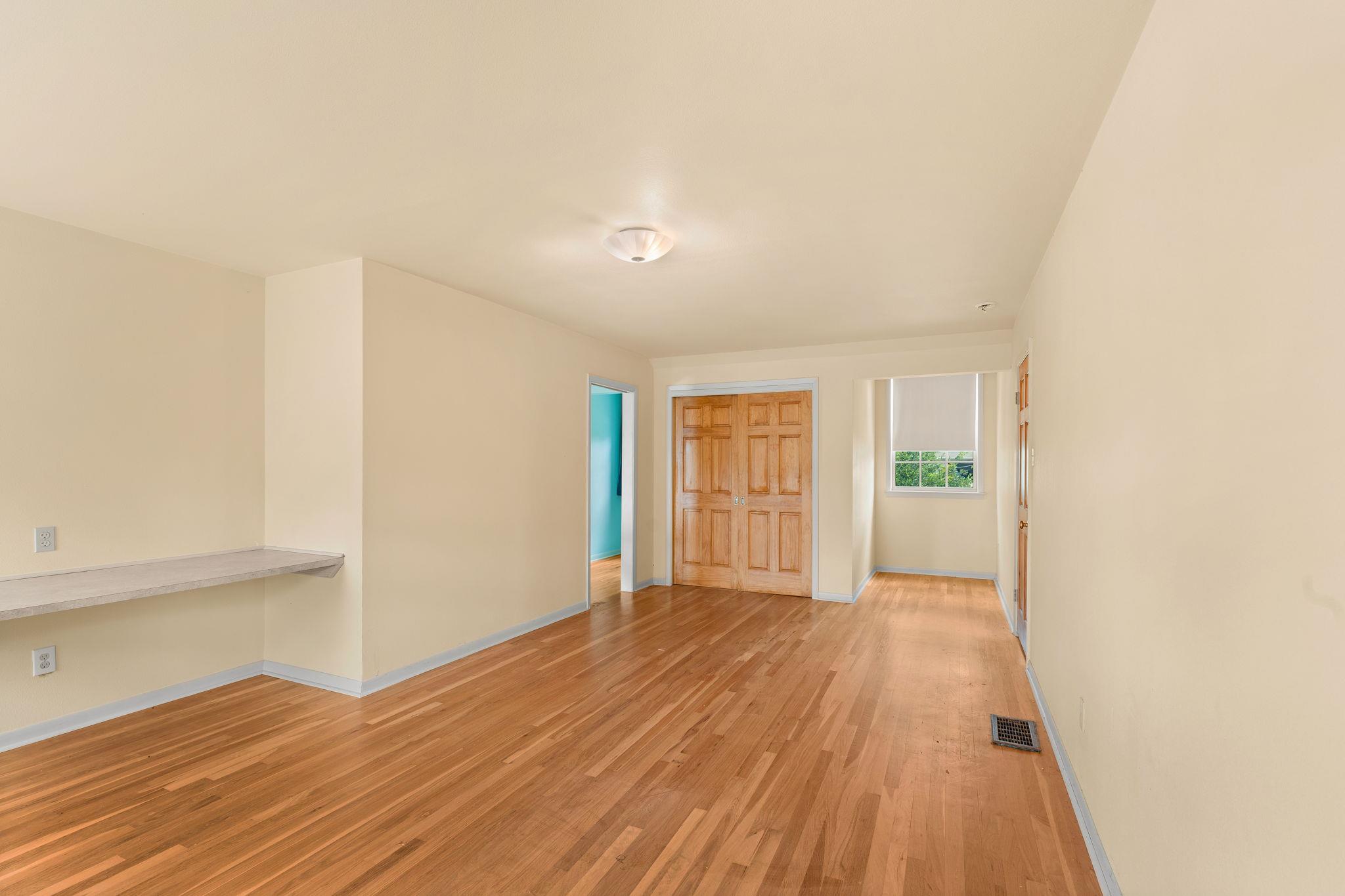 609 Oakhill DR