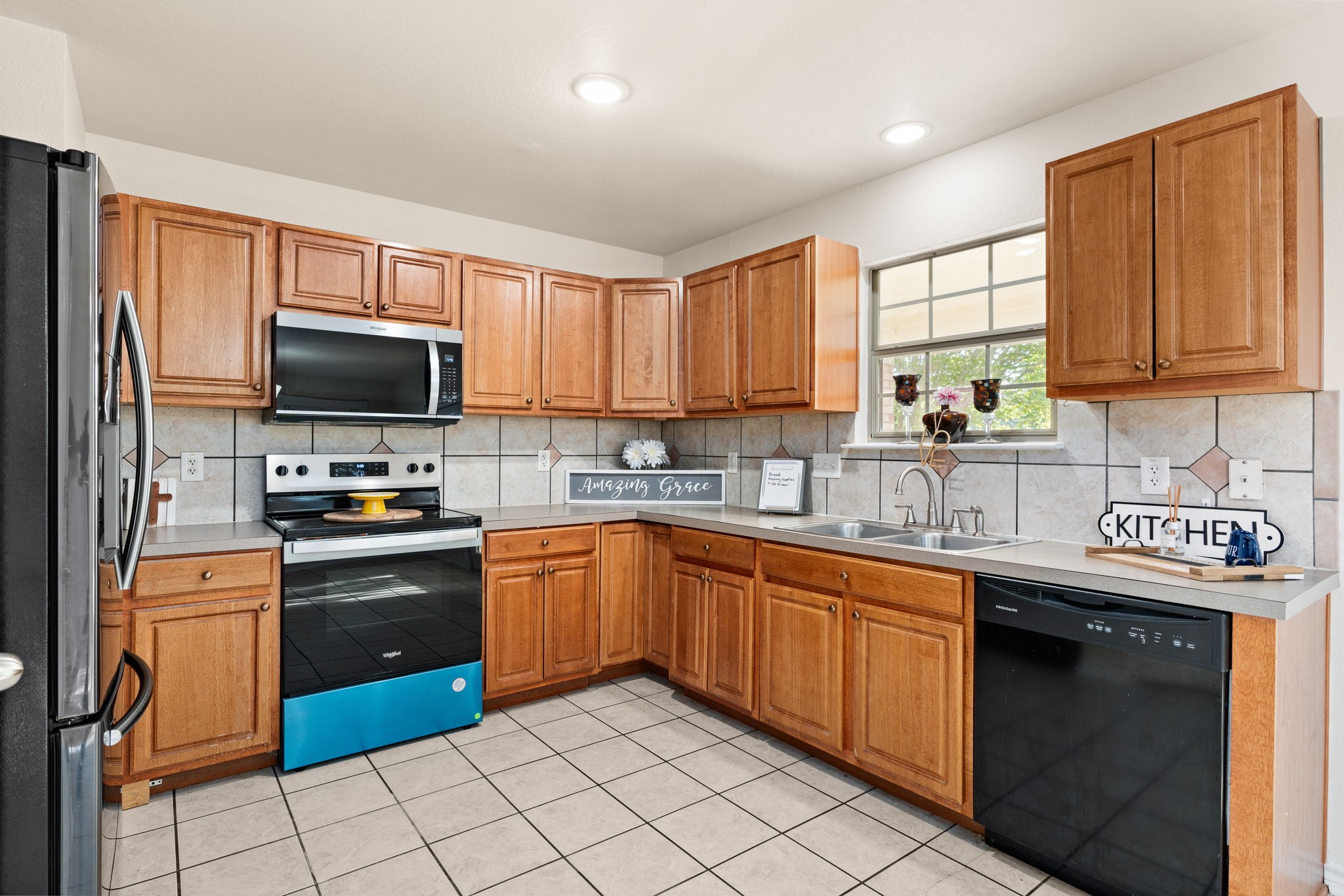 10 Saul Street