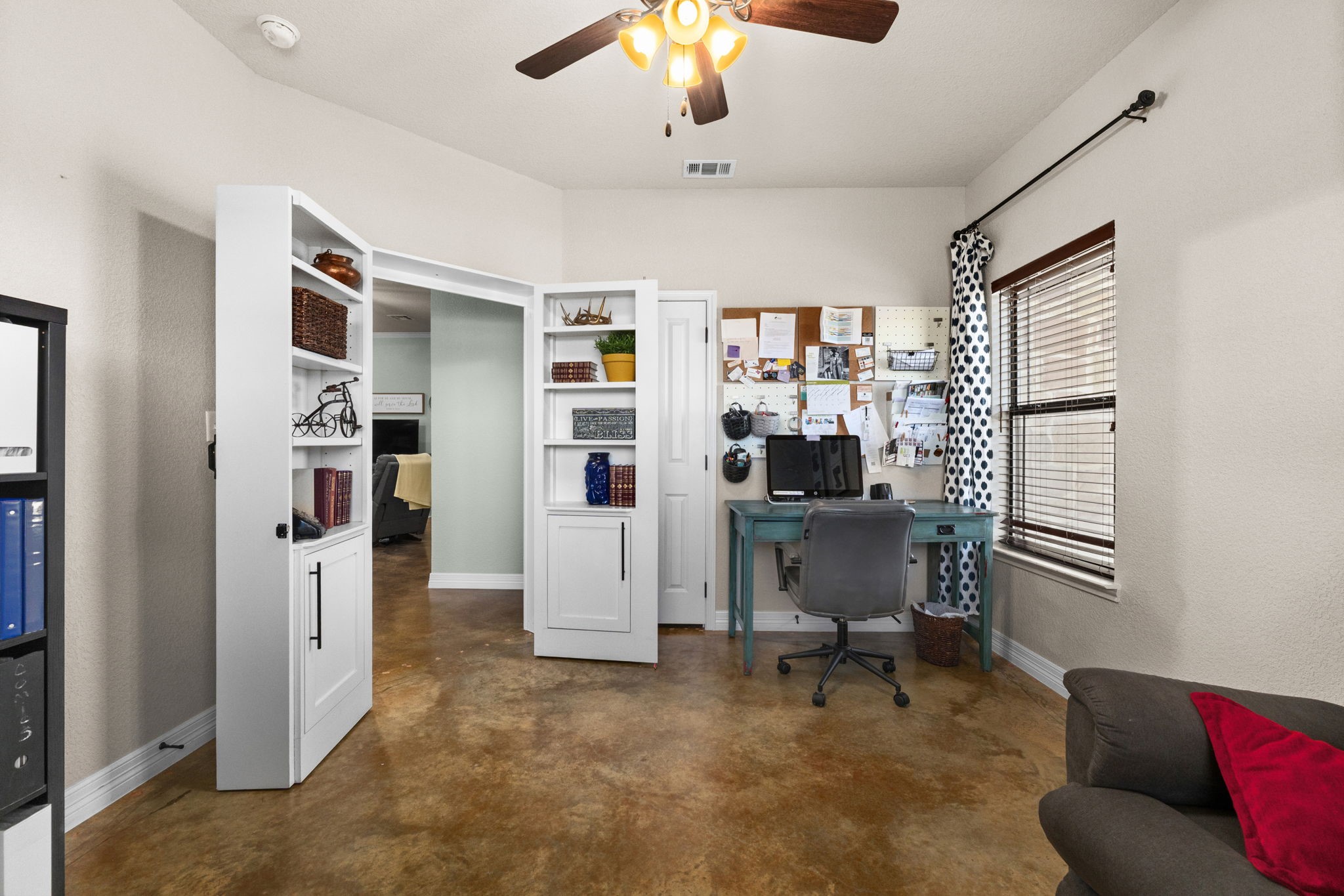 1597 County Road 176