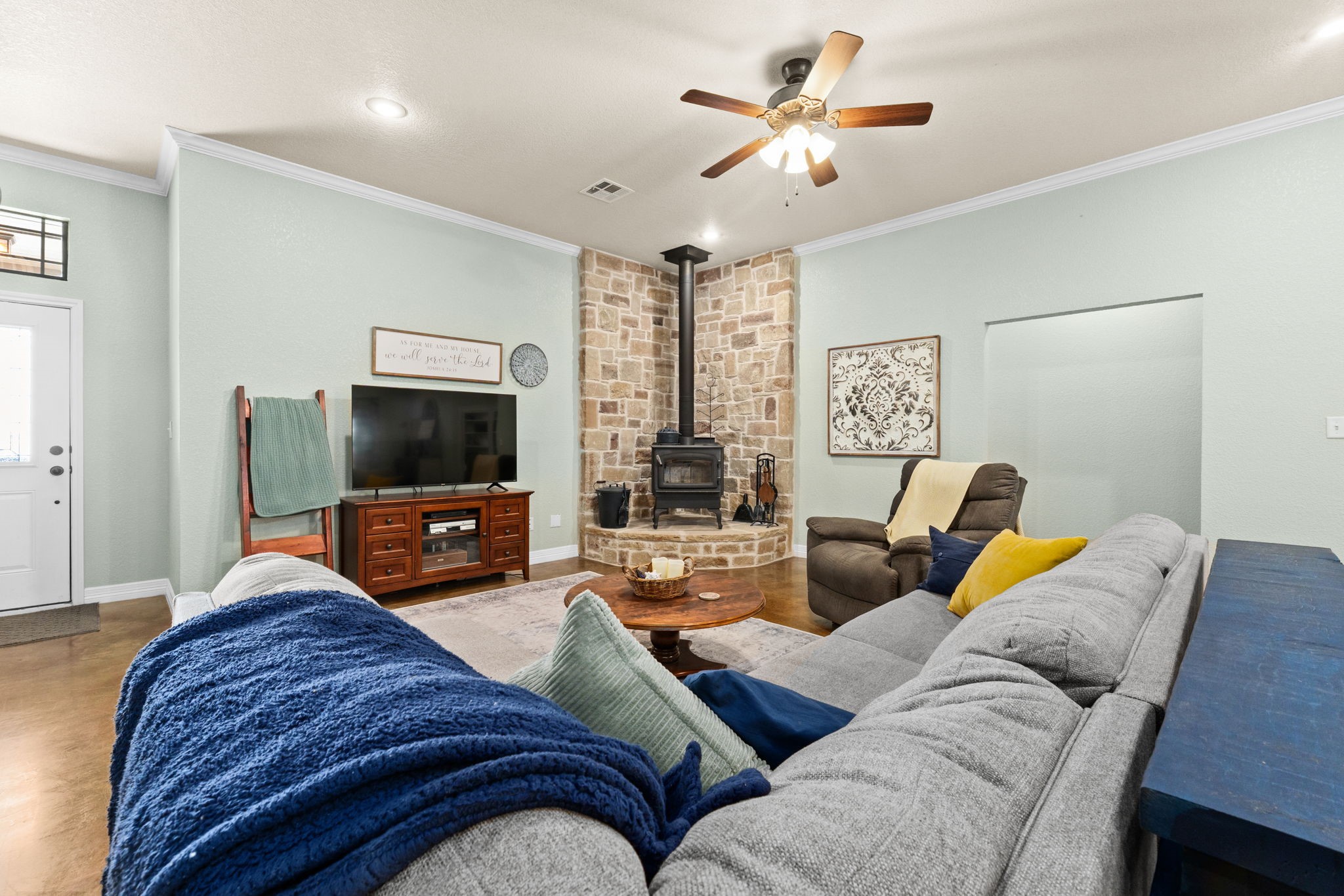 1597 County Road 176