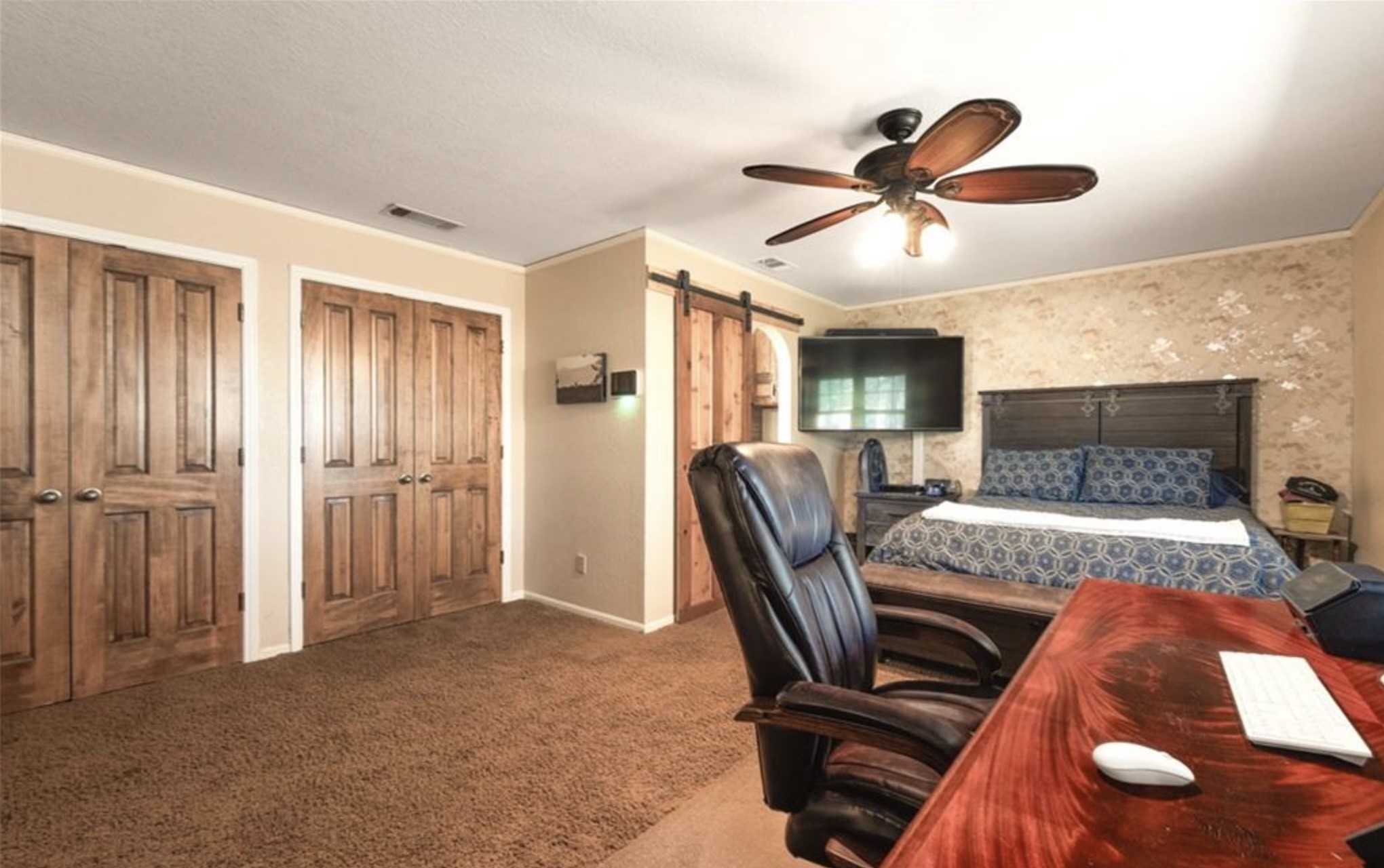1624 W Business 190