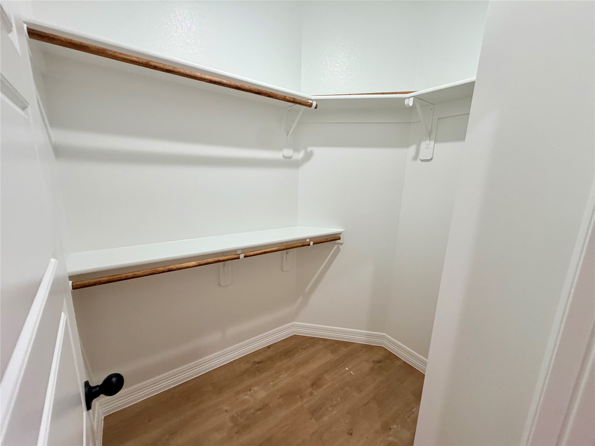 1309 Lone Pine Way