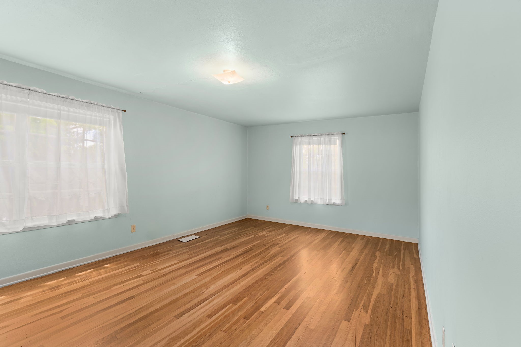 609 Oakhill Drive