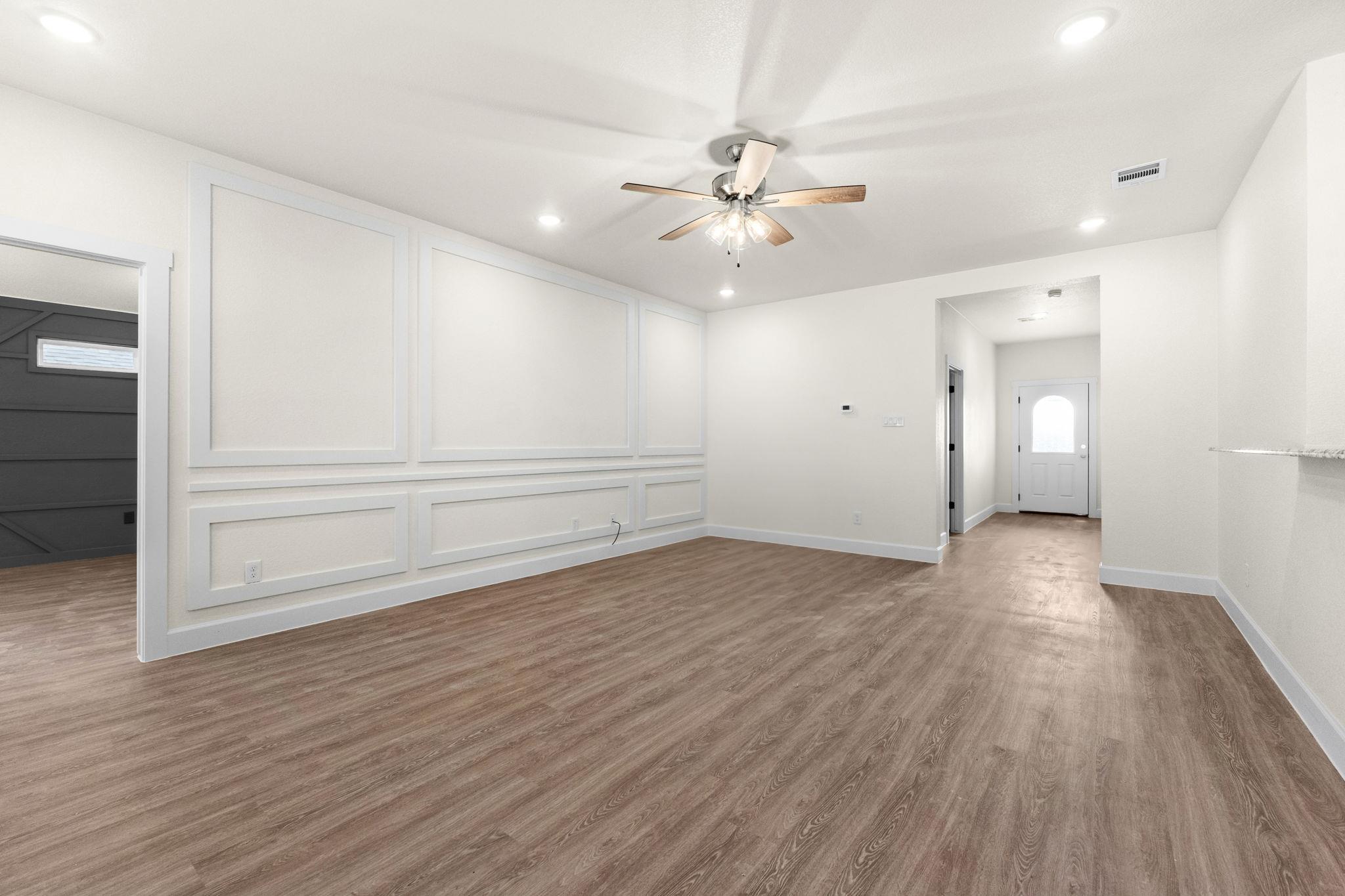 2119 Blackhawk LOOP