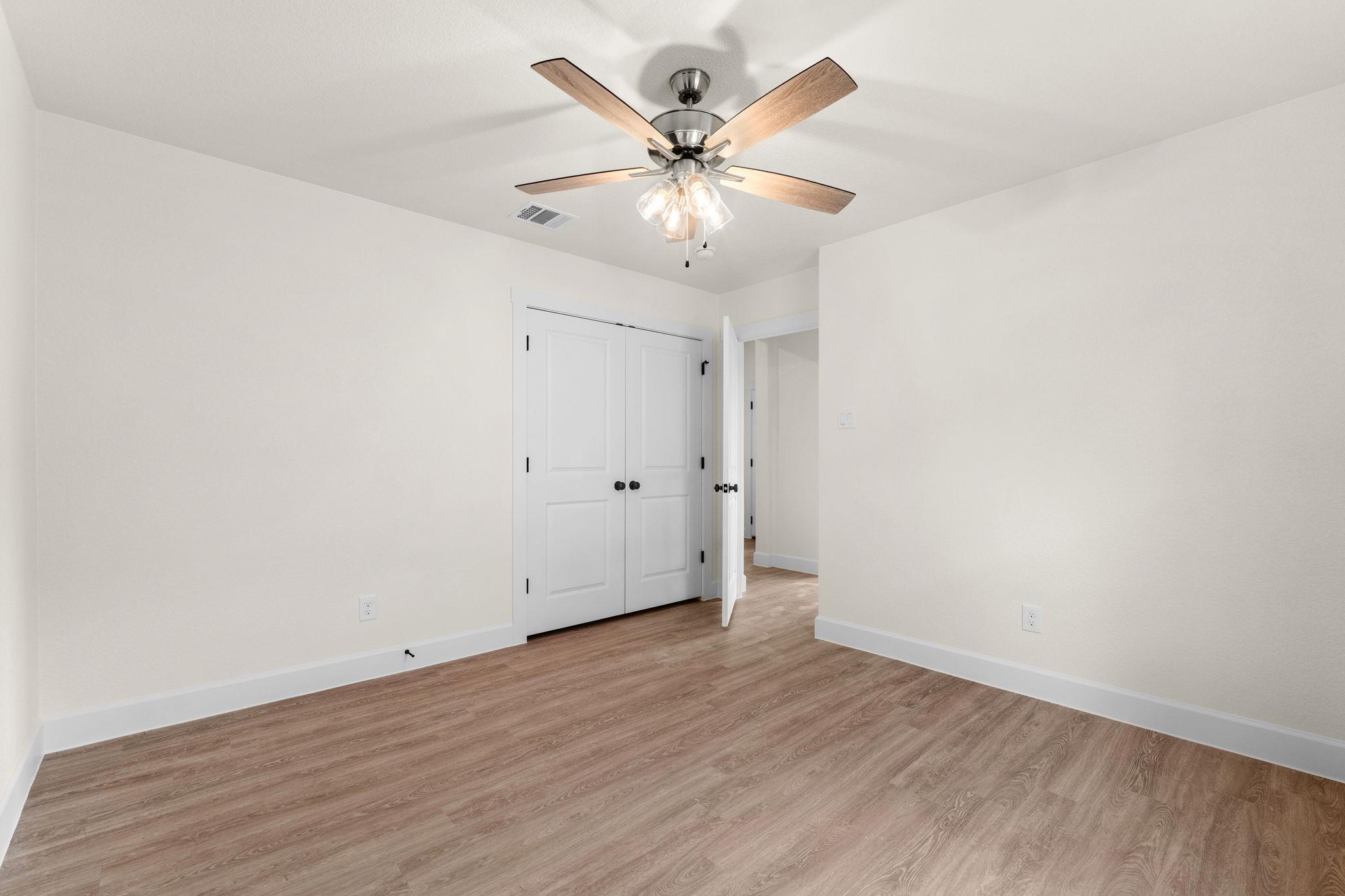 2119 Blackhawk LOOP