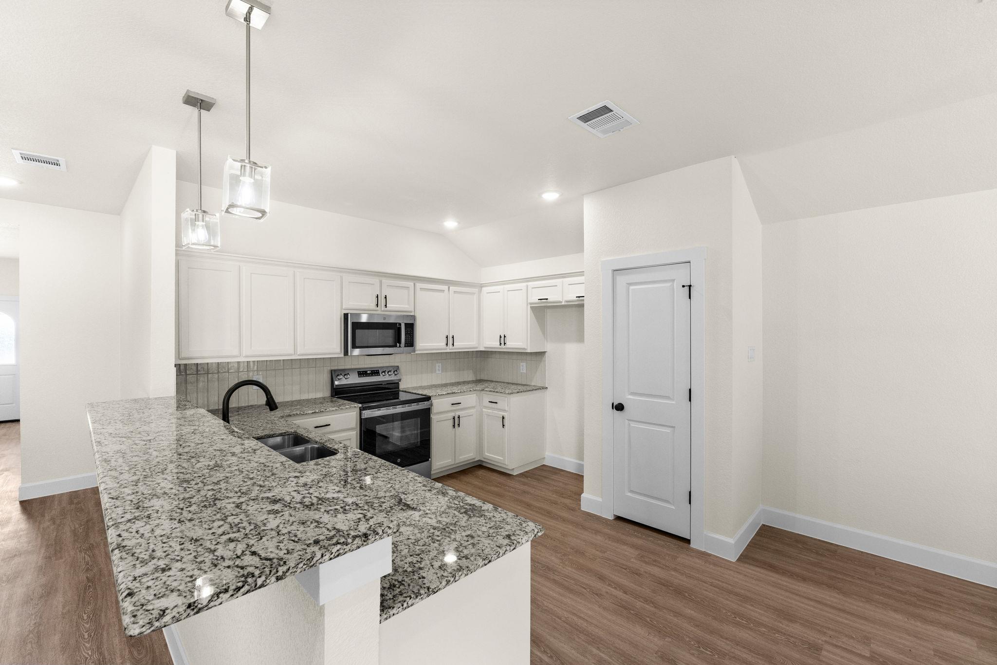 2119 Blackhawk LOOP