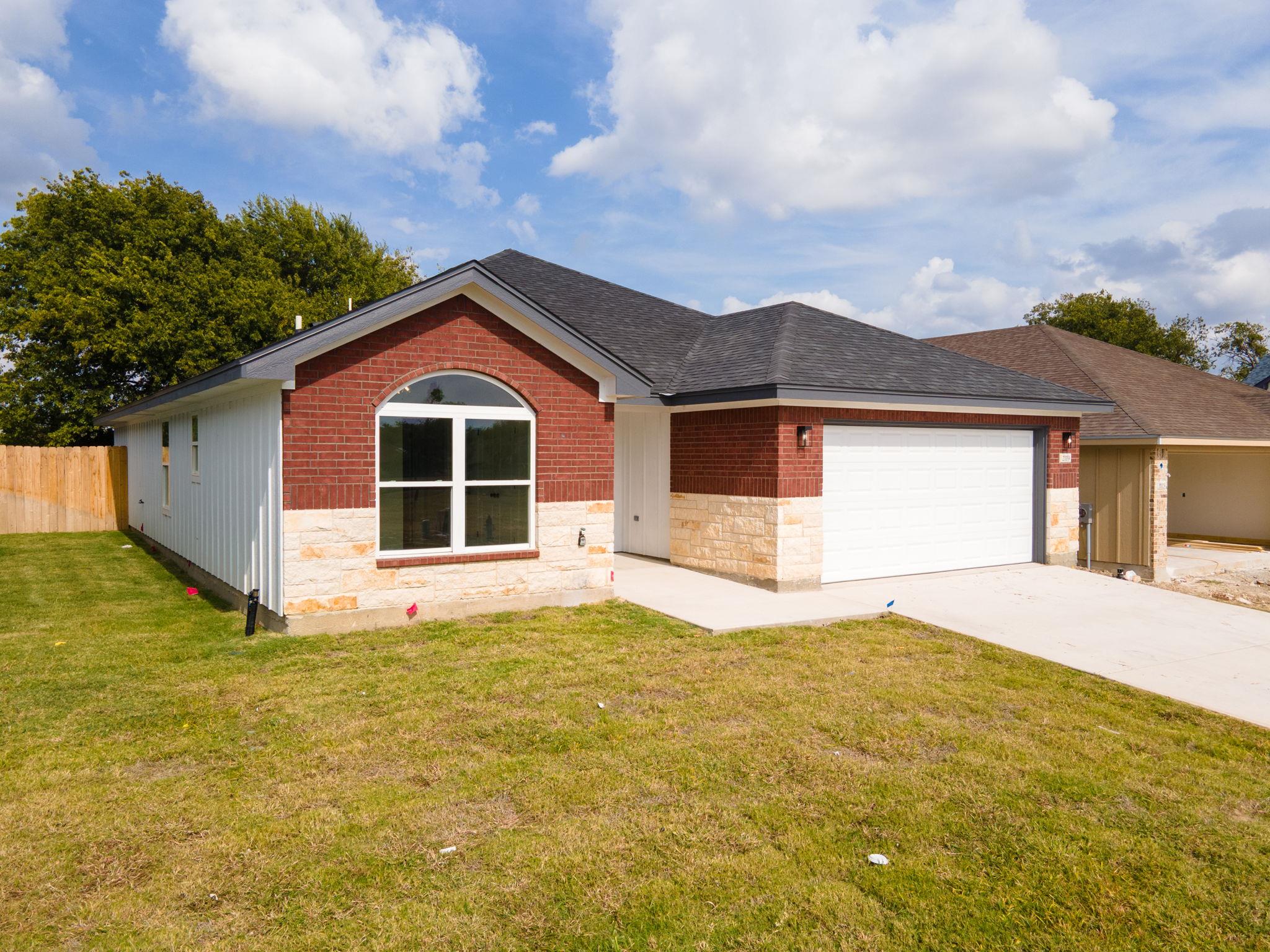 2119 Blackhawk LOOP