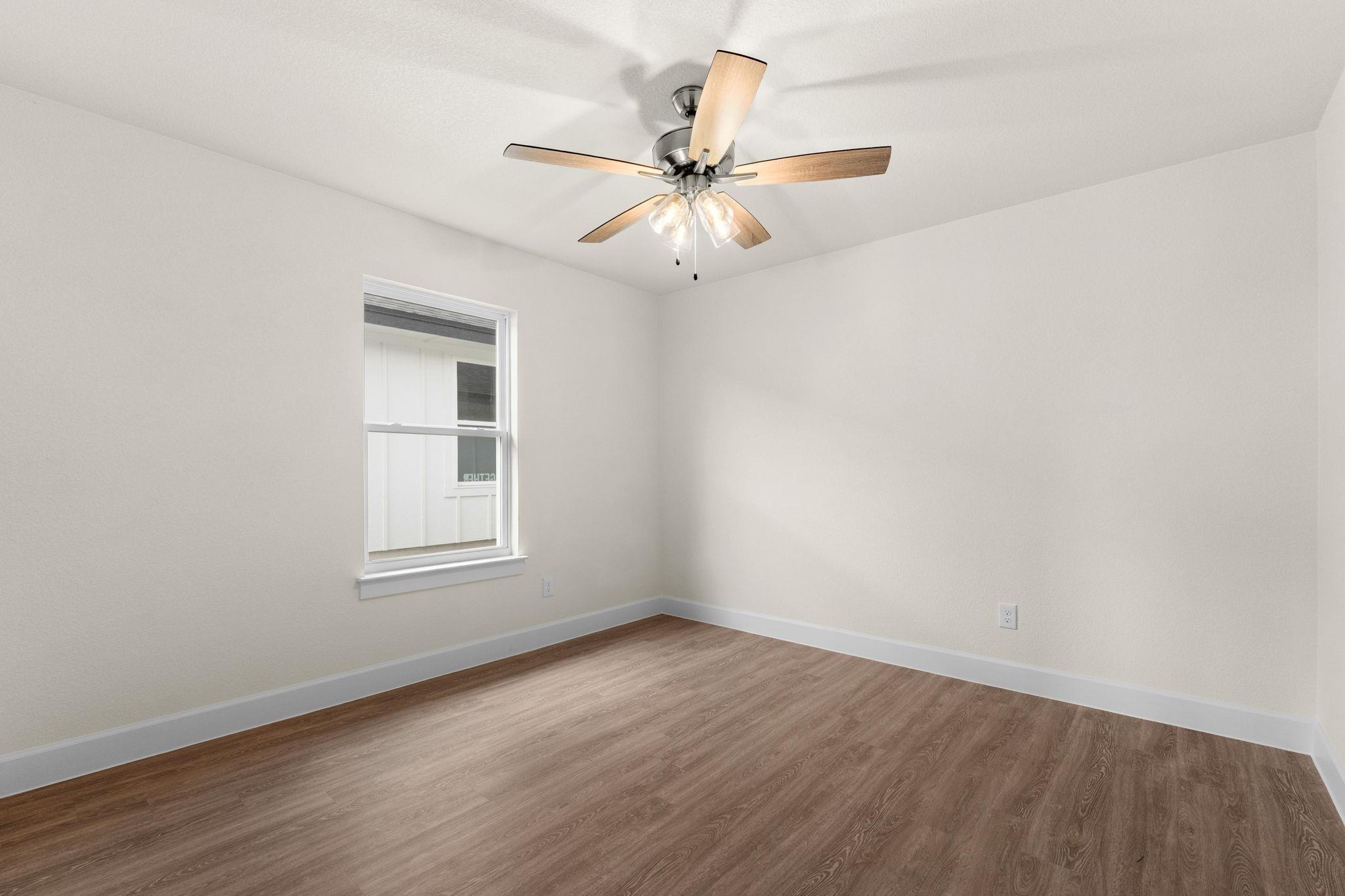 2119 Blackhawk LOOP
