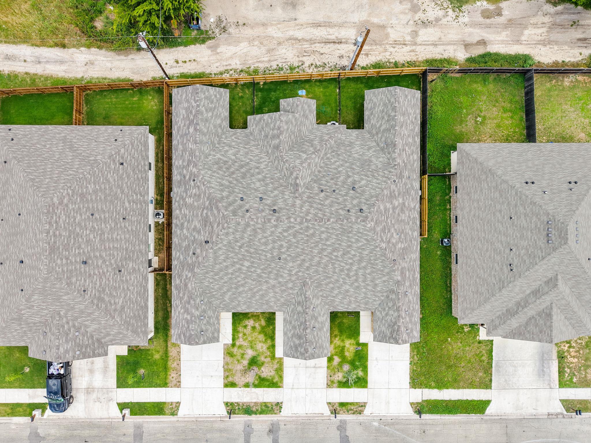 406, 408, & 410 W Ave C