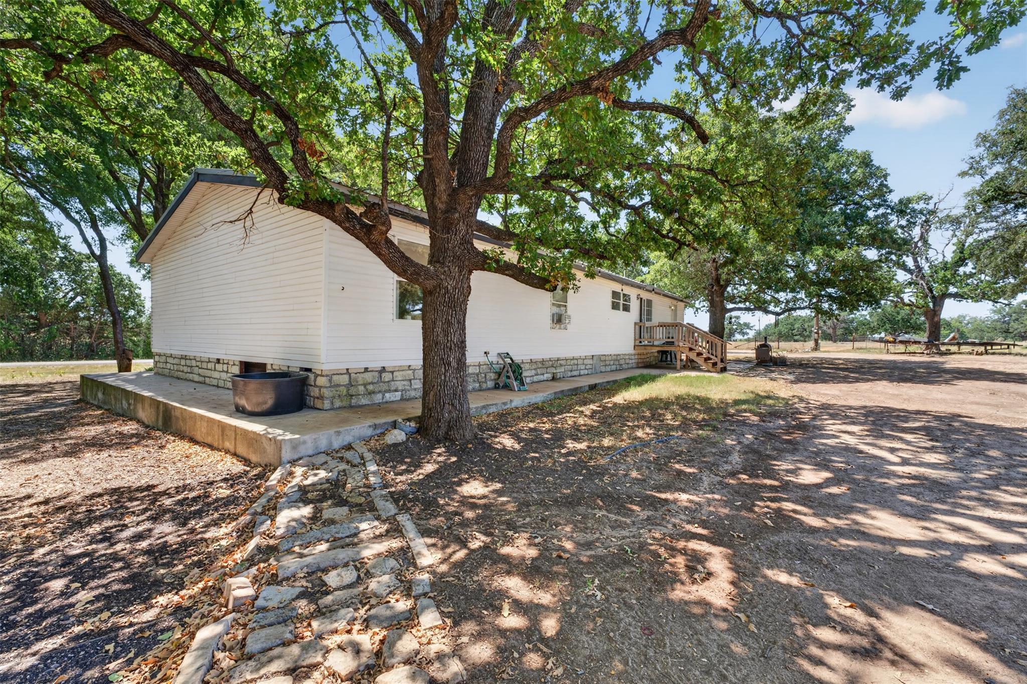 330 Fm 183 SPUR