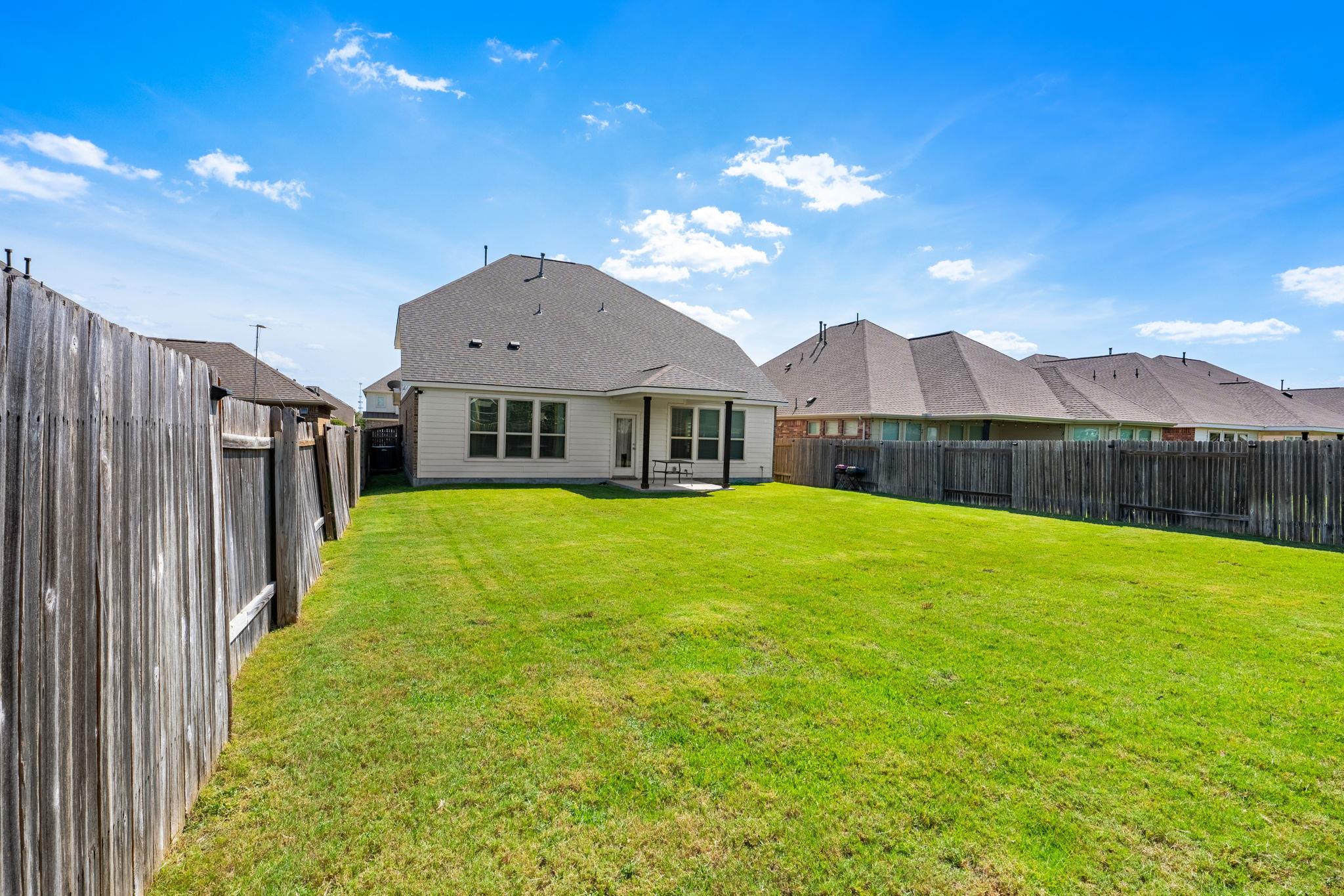 21013 Abigail WAY