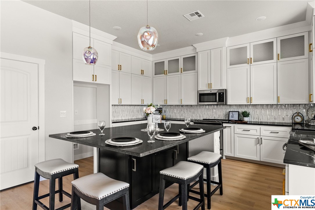 3416 Bandit Court