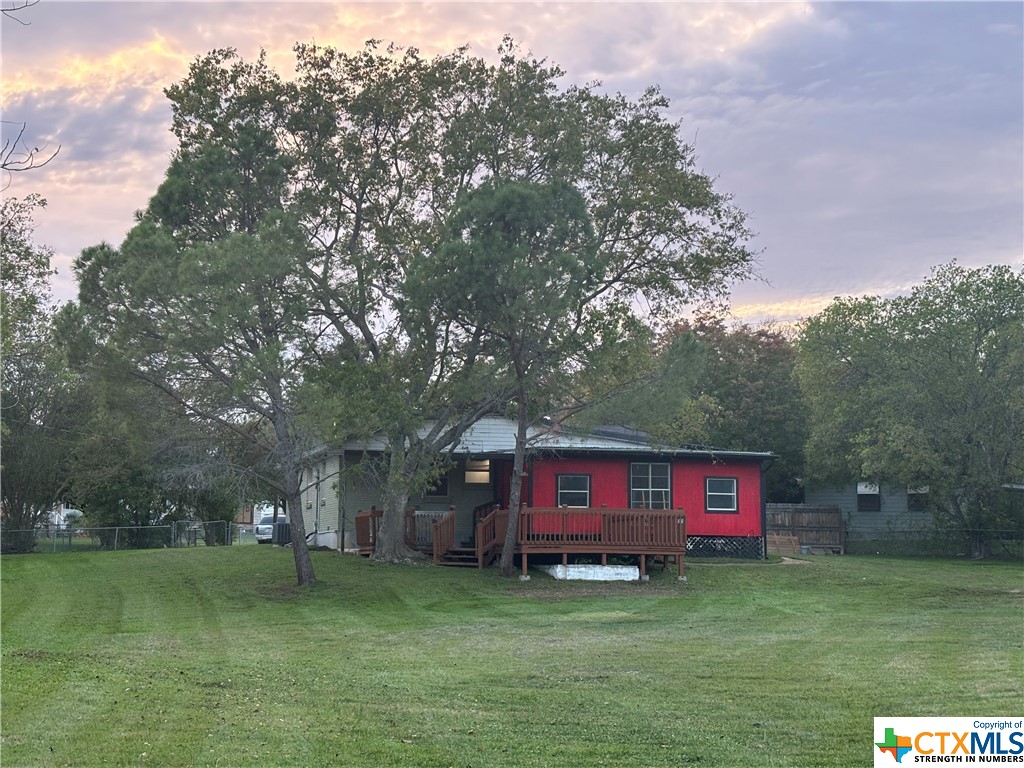 209 E Voelter Avenue