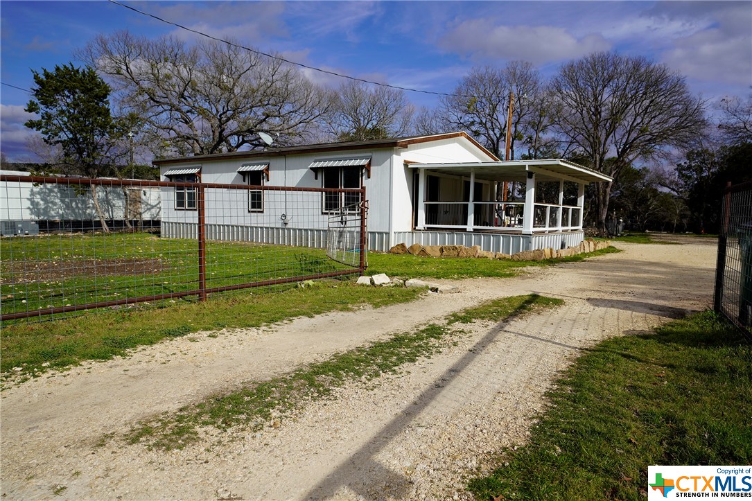 437 County Road 3384