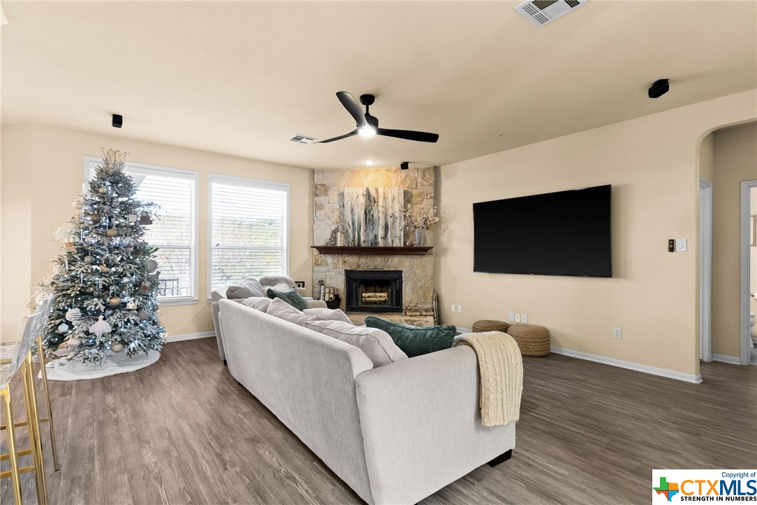 102 Riata Circle