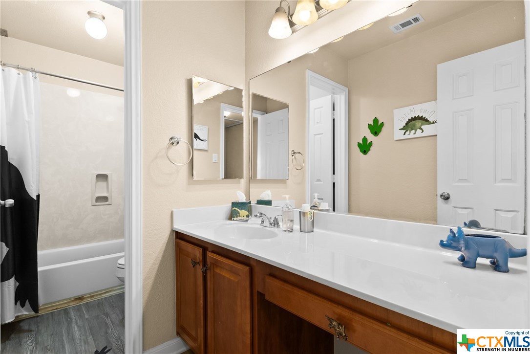102 Riata Circle