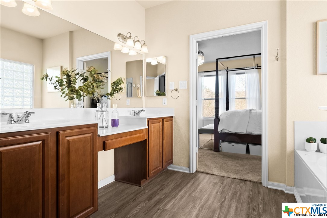 102 Riata Circle