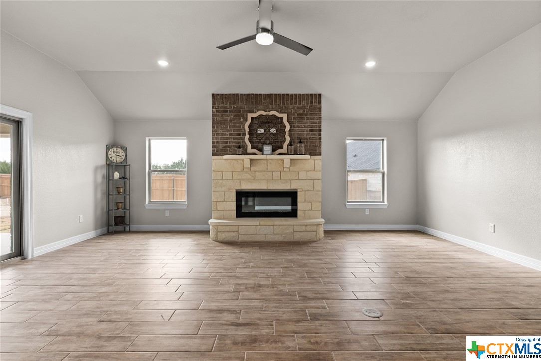 3425 Bandit Court