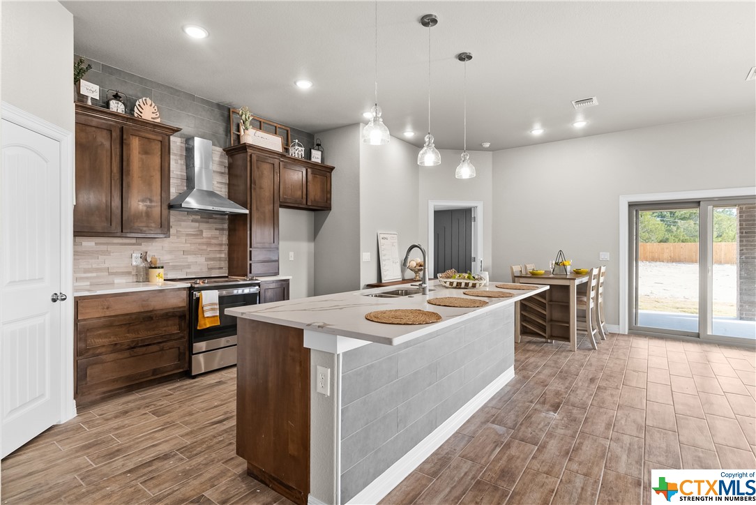 3425 Bandit Court