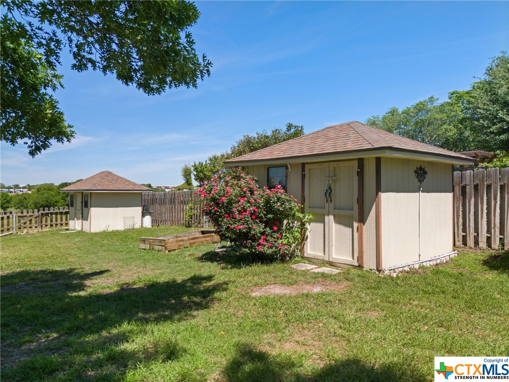 1505 S Roy Reynolds Drive