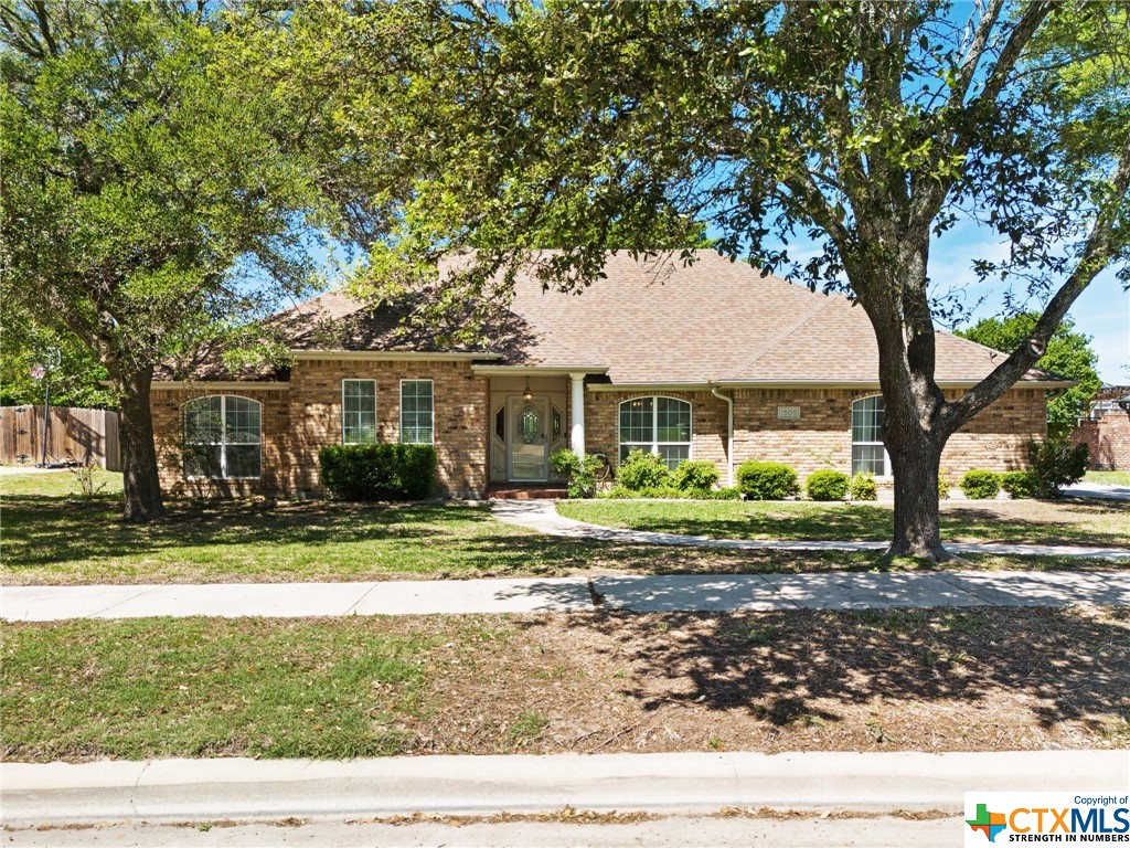 1505 S Roy Reynolds Drive