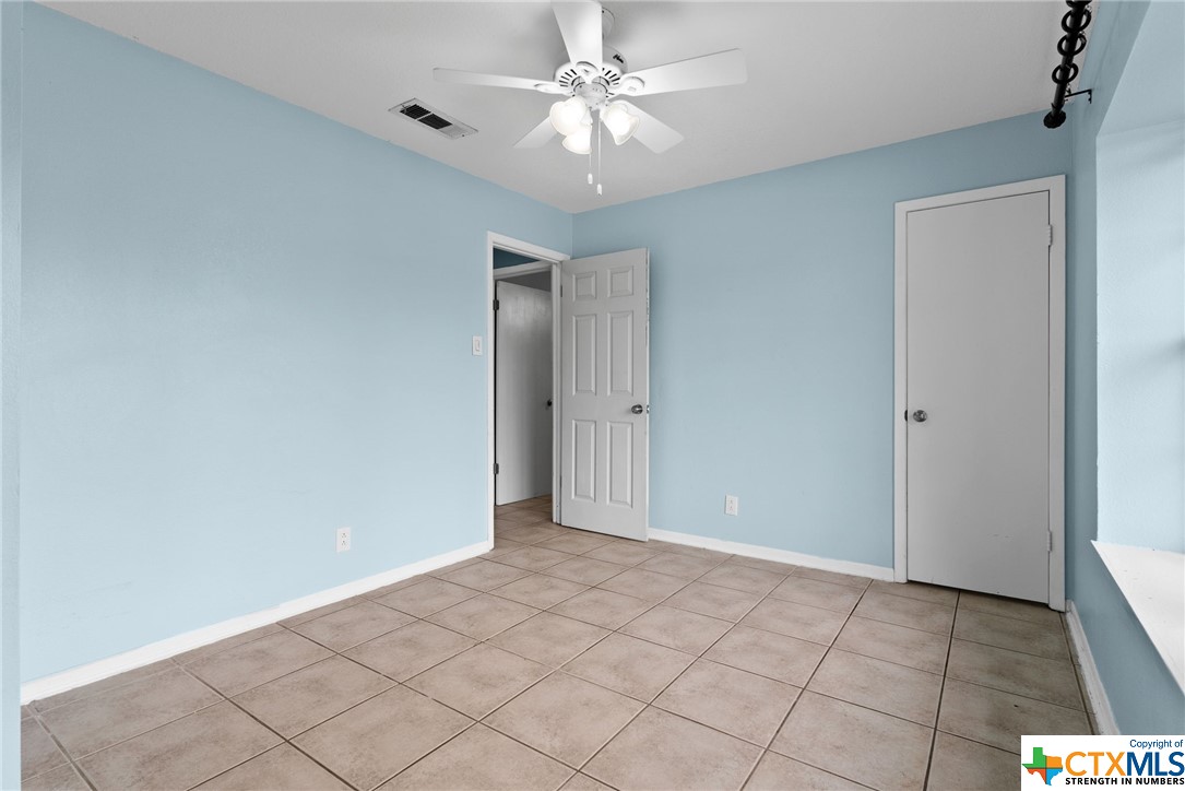 3300 Timber Oak Drive
