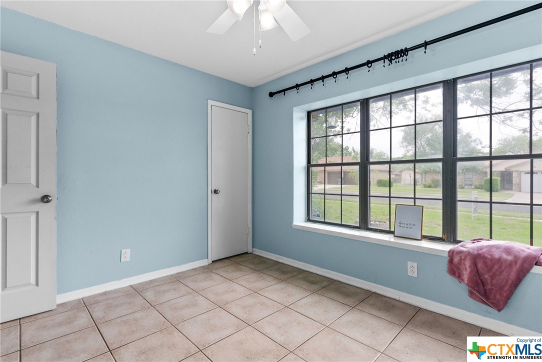 3300 Timber Oak Drive