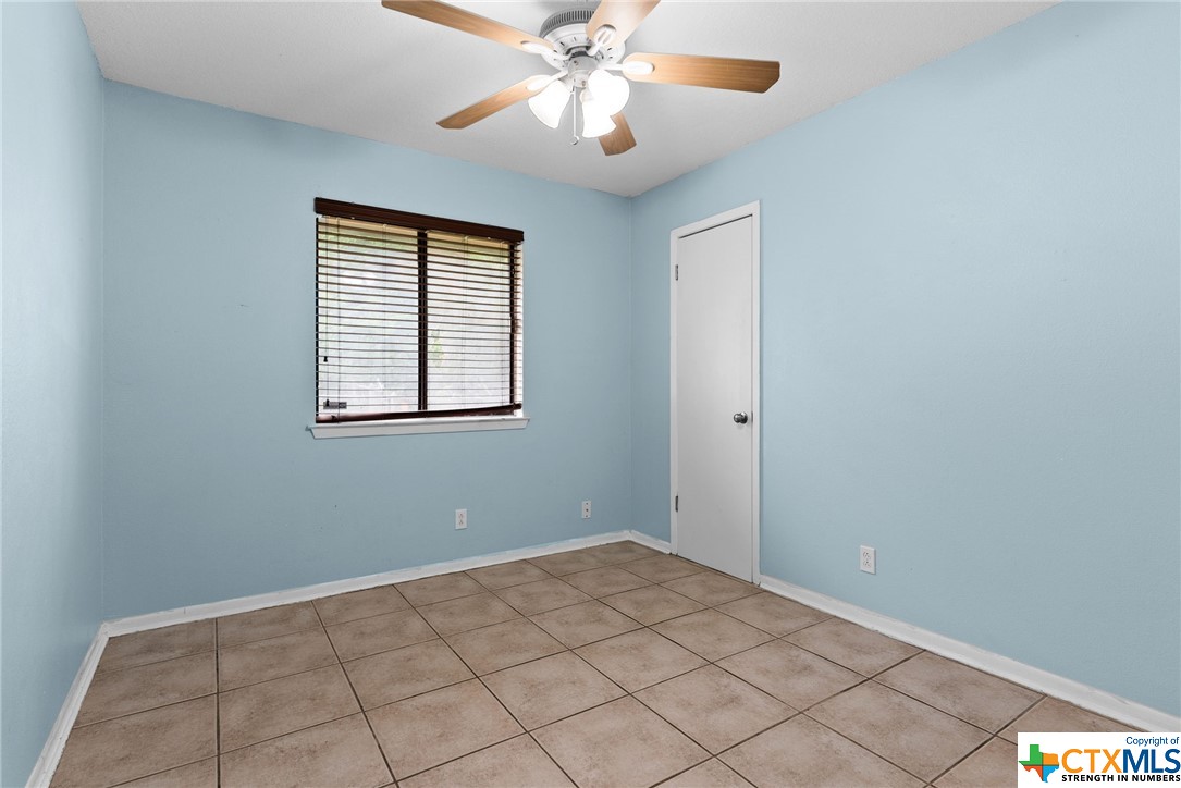 3300 Timber Oak Drive