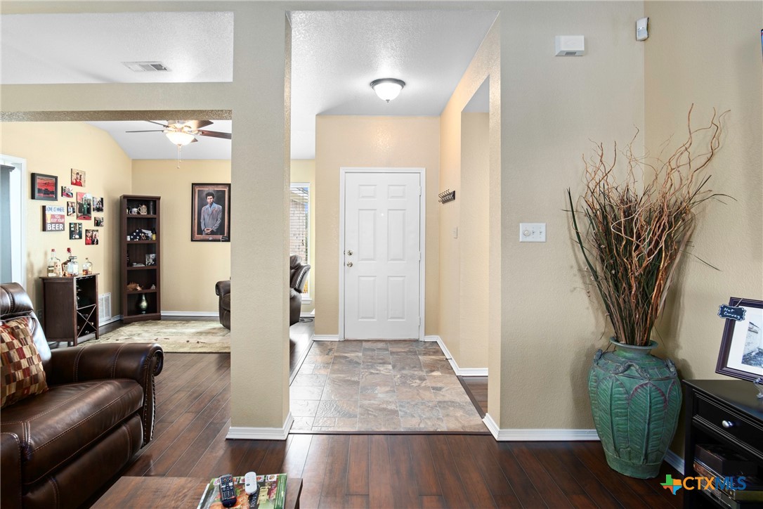 12041 Oakalla Road