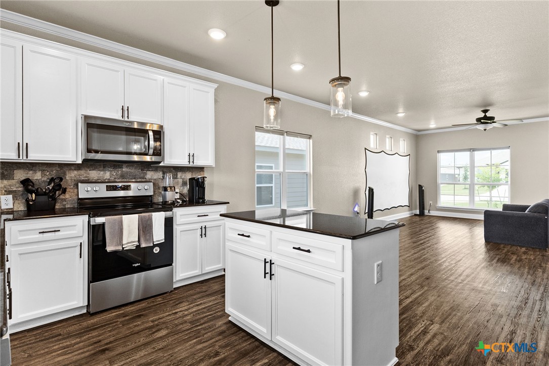 1507 Black Kettle Trail