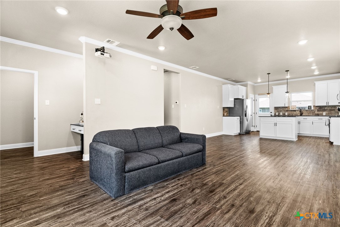 1507 Black Kettle Trail