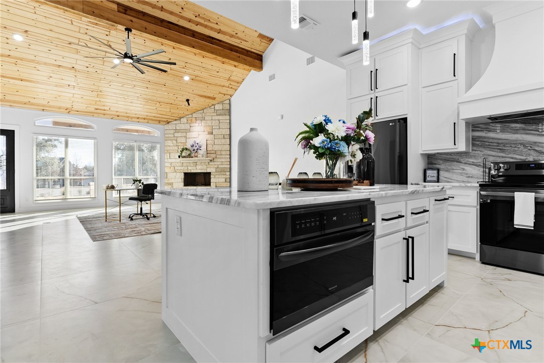 2343 Limestone Court