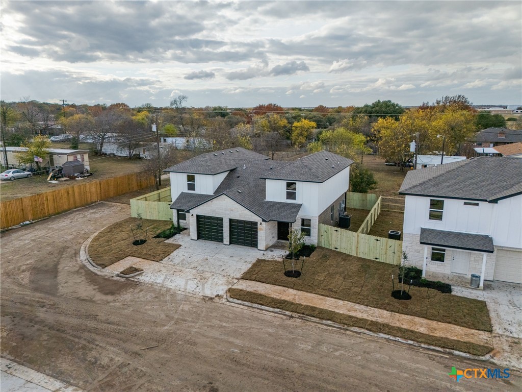 807 White Meadow Lane