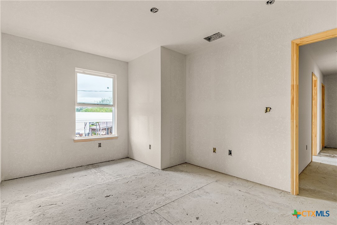 803 White Meadow Lane