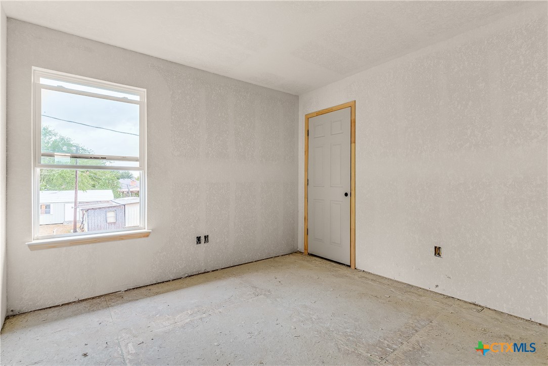 803 White Meadow Lane