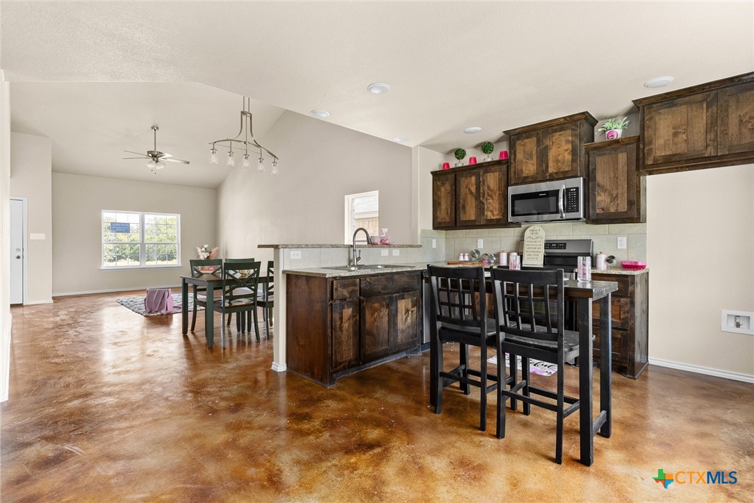 1414 Lindsey Drive