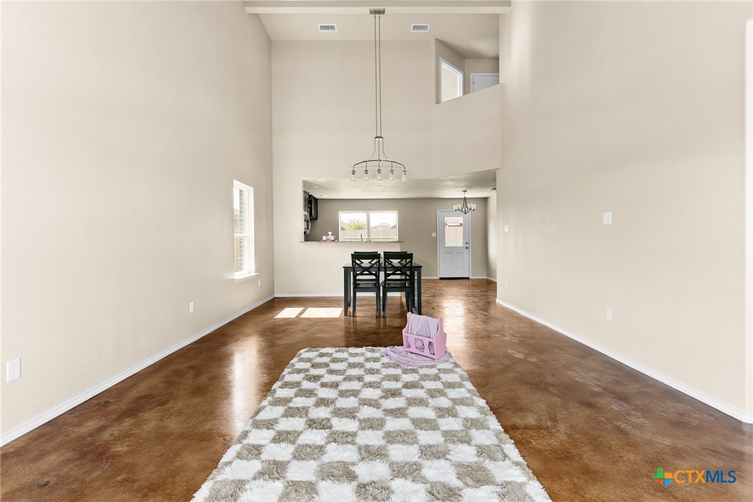 1414 Lindsey Drive