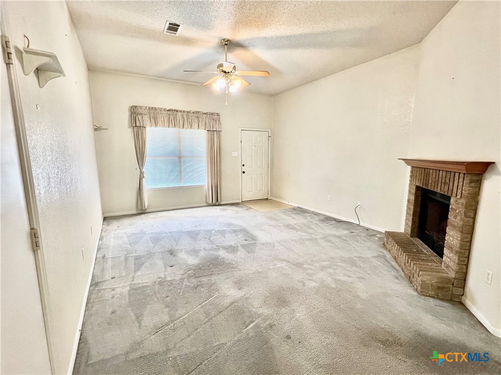 105 Lariat Circle