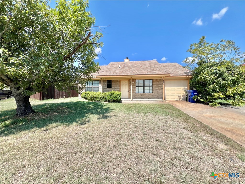 105 Lariat Circle