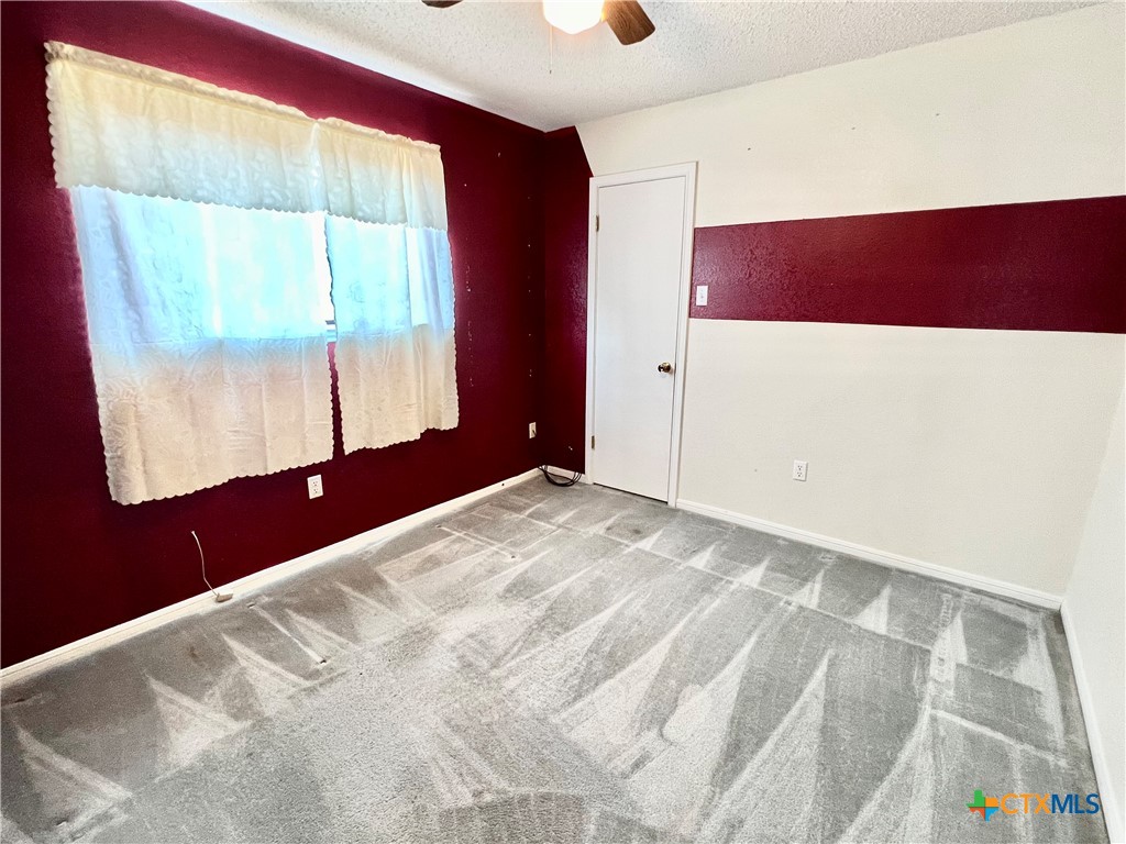 105 Lariat Circle